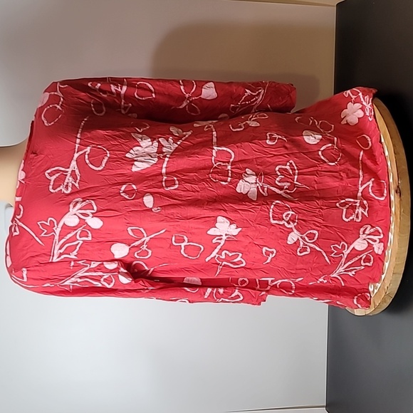 Chalet et ceci Mackenzie Top in Carmine Print ~ Crinkle Top - Picture 7 of 16